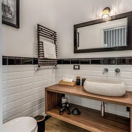 아파트 Casa Bixio Fantastico Nel Cuore Di *